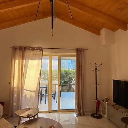 Makis & Lena's Villa